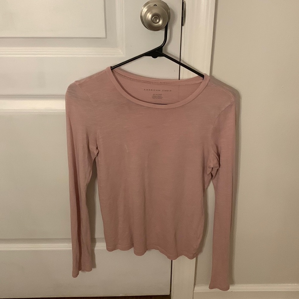 American Eagle pink long sleeve